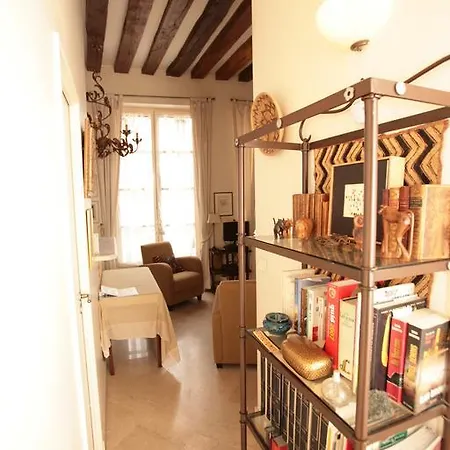 Beautiful Latin Quarter 1 Bedroom Apartamento