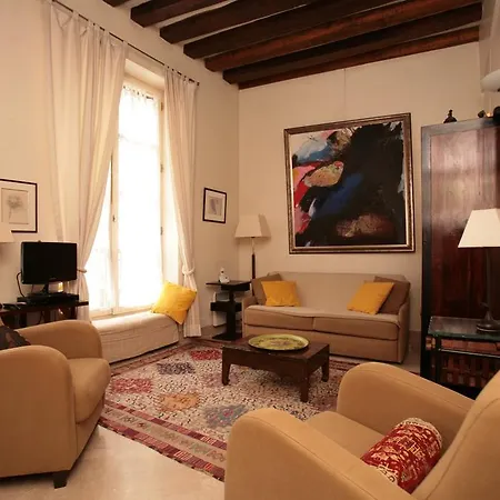 Beautiful Latin Quarter 1 Bedroom Apartamento
